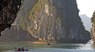 Amazing deal: Vietnam, from Hanoi to Halong Bay, for $1,799, including airfare and hotel